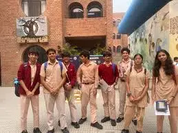 Vasant Valley School